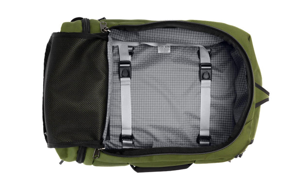 Techonaut 30 in Verde 1050 Ballistic with Northwest Sky 200 Halcyon.